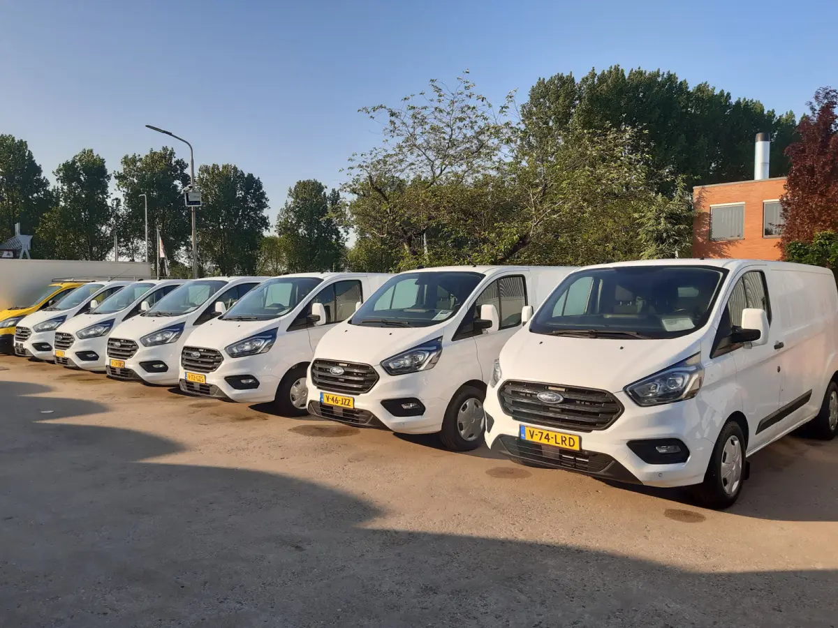 L4 65 kWh Airco Cruisecontrol Stoelverwarming Open laadbak / Pick-up N1