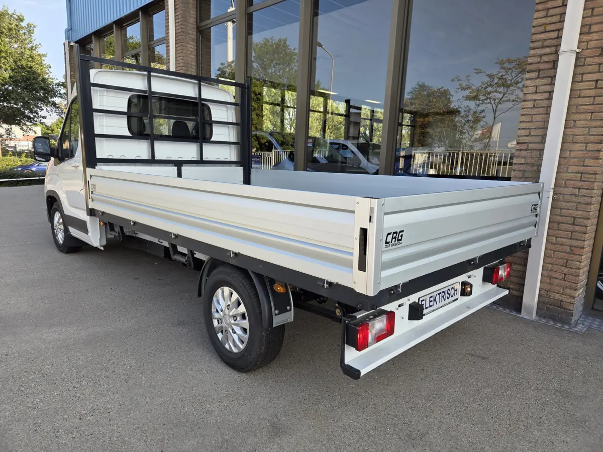 L4 65 kWh Airco Cruisecontrol Stoelverwarming Open laadbak / Pick-up N1
