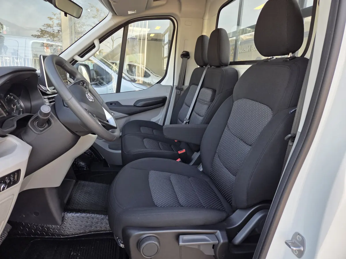 L4 65 kWh Airco Cruisecontrol Stoelverwarming Open laadbak / Pick-up N1