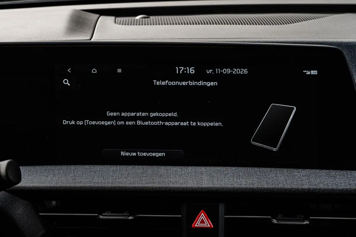 Light 77.4 kWh | SOH 100% | Trekhaak | ACC | Camera | LED | Keyless | Navigatie | Apple Carplay/Android Auto | Dealeronderhouden | 19"