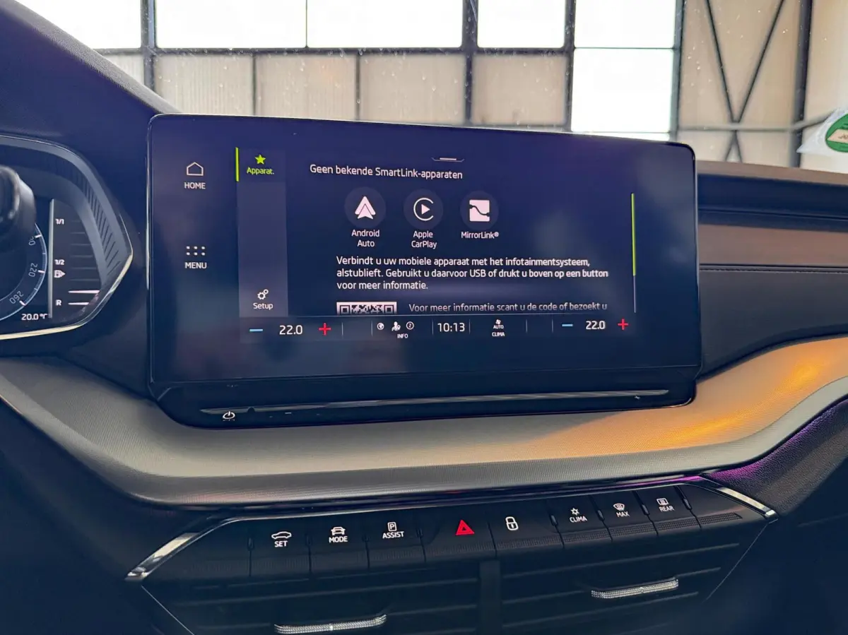 1.0 TSI Greentech 81kW Sport Business|Navi|CarPlay|Elektr.Wegklapbare Trekhaak|