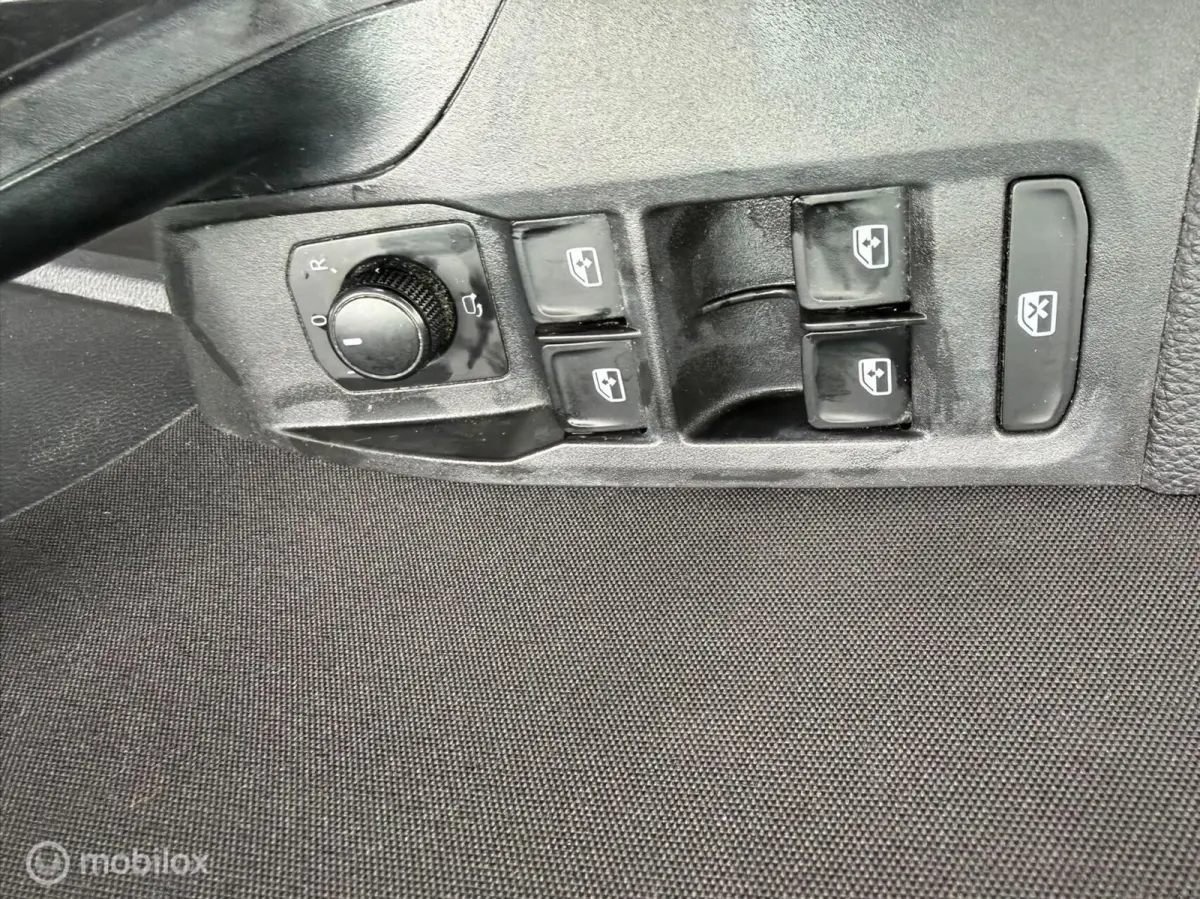 seat-ibiza-tsi-fr-dsg-carplay-camera-pdc-led-CLIMA automaat 98462 km
