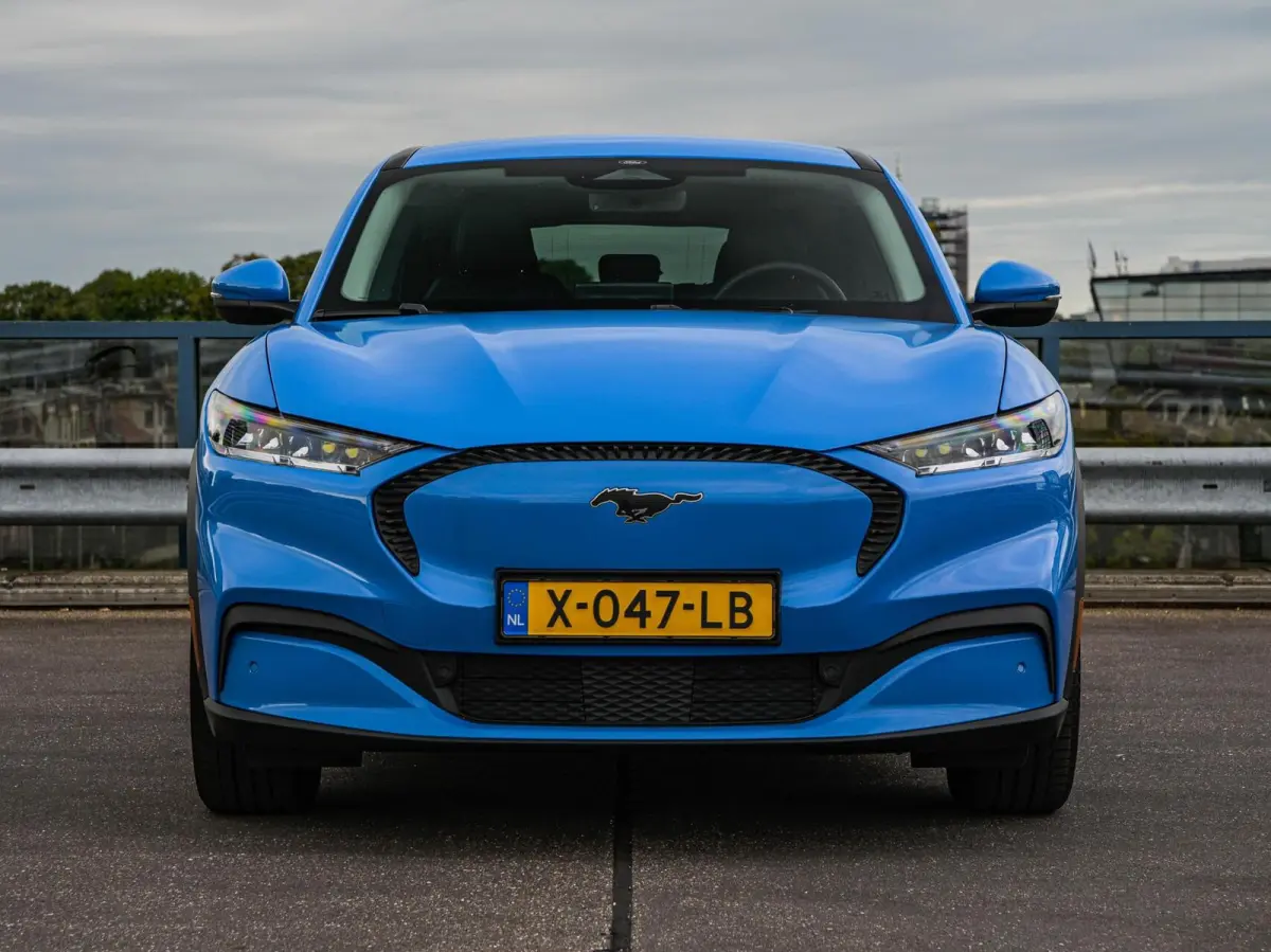 Extended RWD 98 kWh | SOH 97,5% | Camera | Leder | Keyless | ACC | Apple Carplay/Android Auto | Stoel-/Stuurverwarming | 18" | Dealeronderhouden
