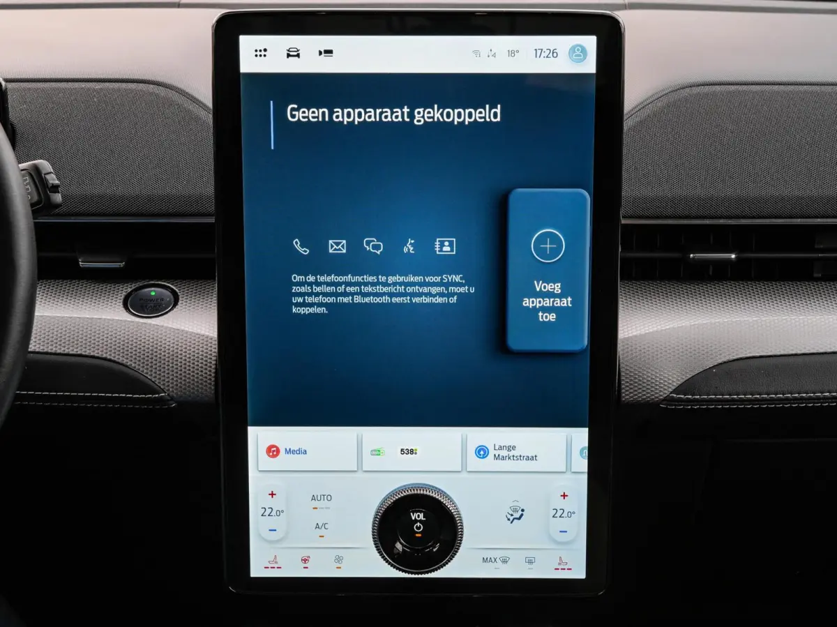 Extended RWD 98 kWh | SOH 97,5% | Camera | Leder | Keyless | ACC | Apple Carplay/Android Auto | Stoel-/Stuurverwarming | 18" | Dealeronderhouden