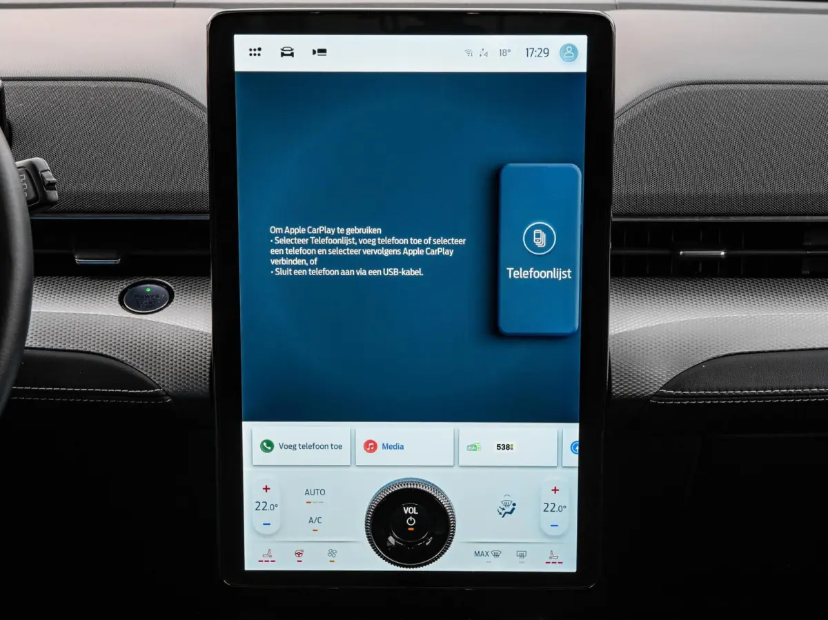 Extended RWD 98 kWh | SOH 97,5% | Camera | Leder | Keyless | ACC | Apple Carplay/Android Auto | Stoel-/Stuurverwarming | 18" | Dealeronderhouden