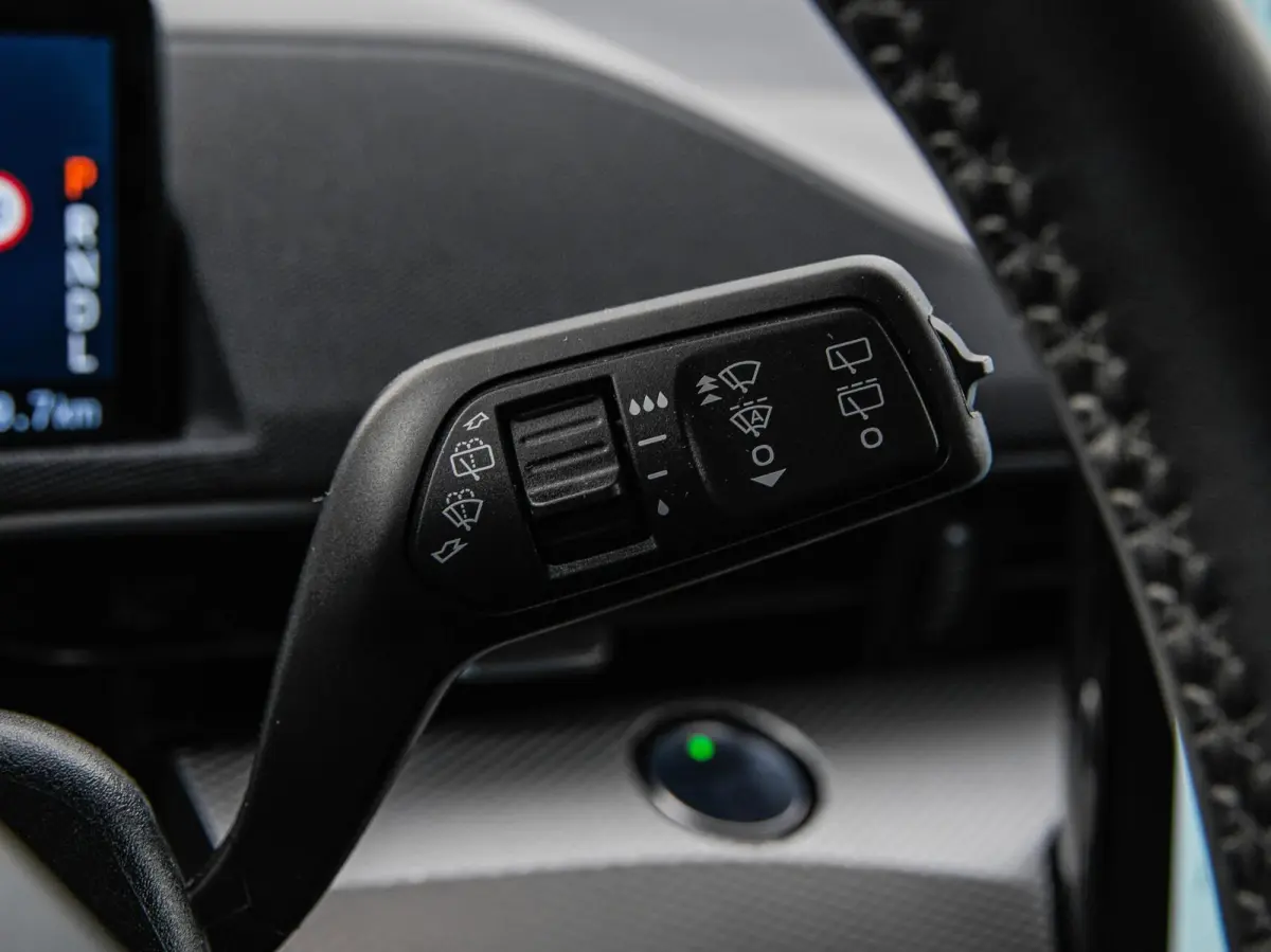 Extended RWD 98 kWh | SOH 97,5% | Camera | Leder | Keyless | ACC | Apple Carplay/Android Auto | Stoel-/Stuurverwarming | 18" | Dealeronderhouden