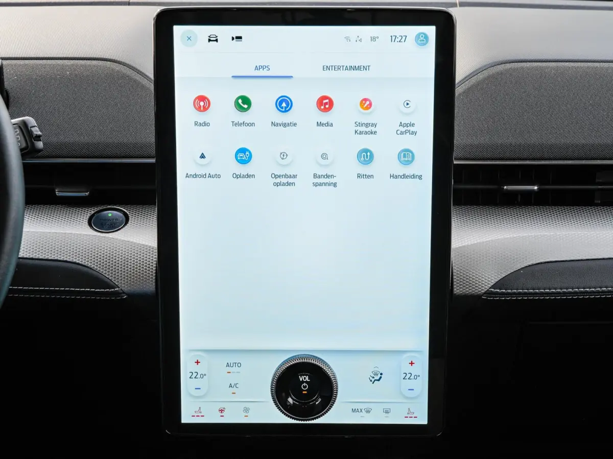 Extended RWD 98 kWh | SOH 97,5% | Camera | Leder | Keyless | ACC | Apple Carplay/Android Auto | Stoel-/Stuurverwarming | 18" | Dealeronderhouden
