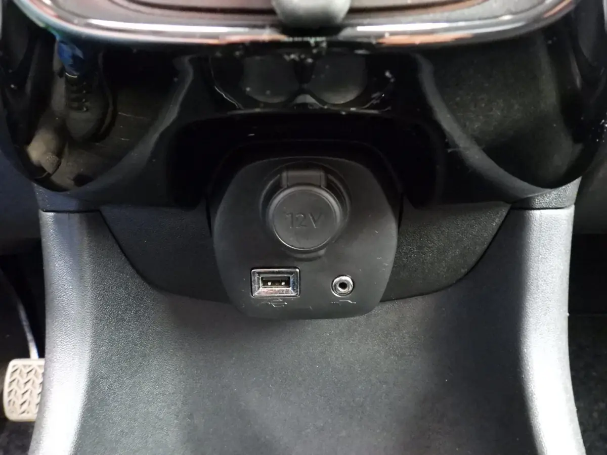 1.0 VTi Feel Comfort AIRCO/BLUETOOTH!