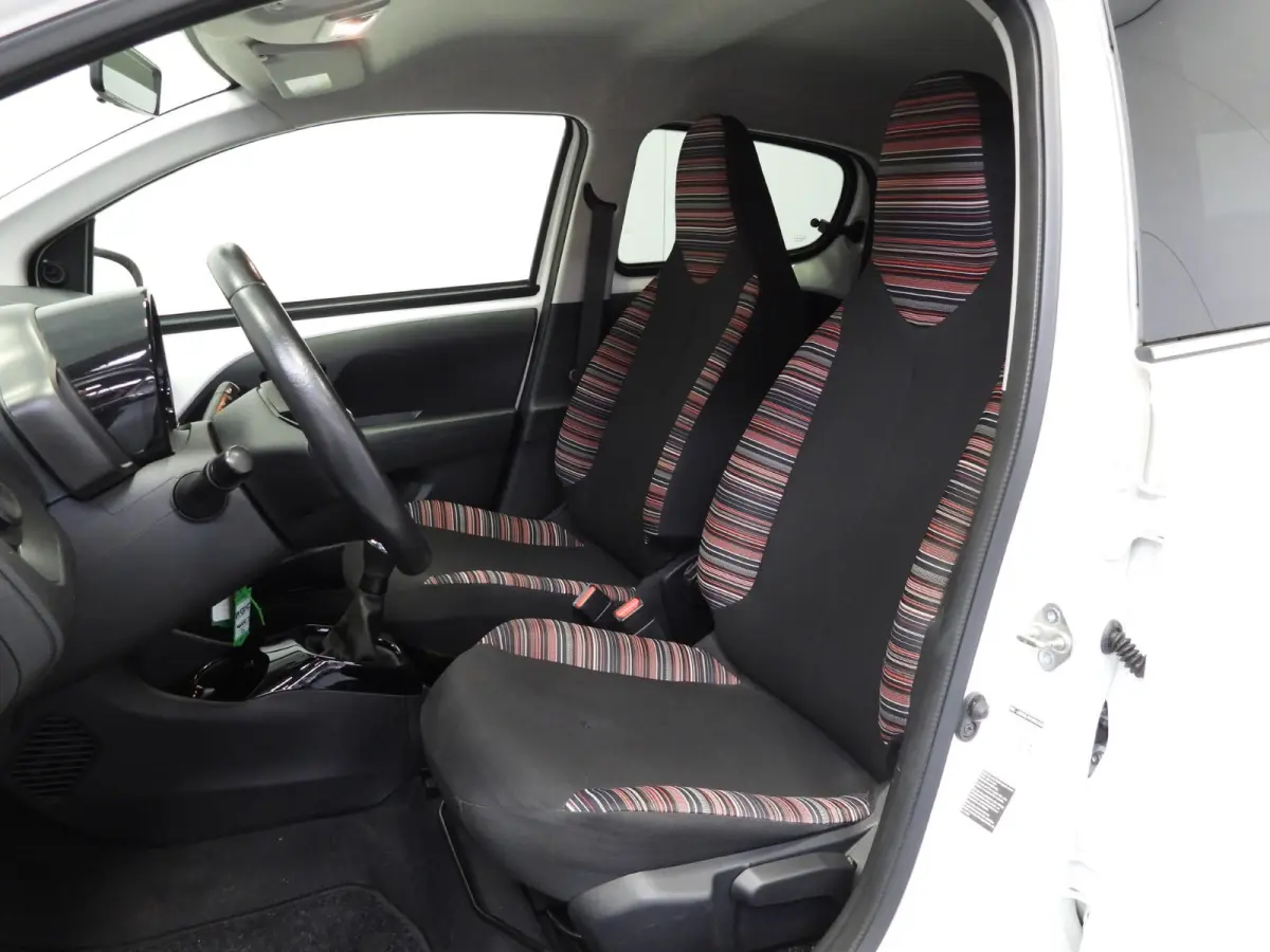 1.0 VTi Feel Comfort AIRCO/BLUETOOTH!