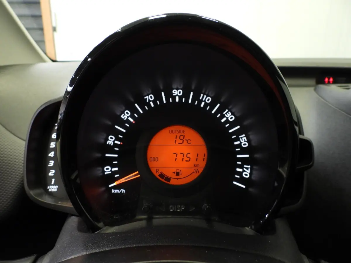 1.0 VTi Feel Comfort AIRCO/BLUETOOTH!