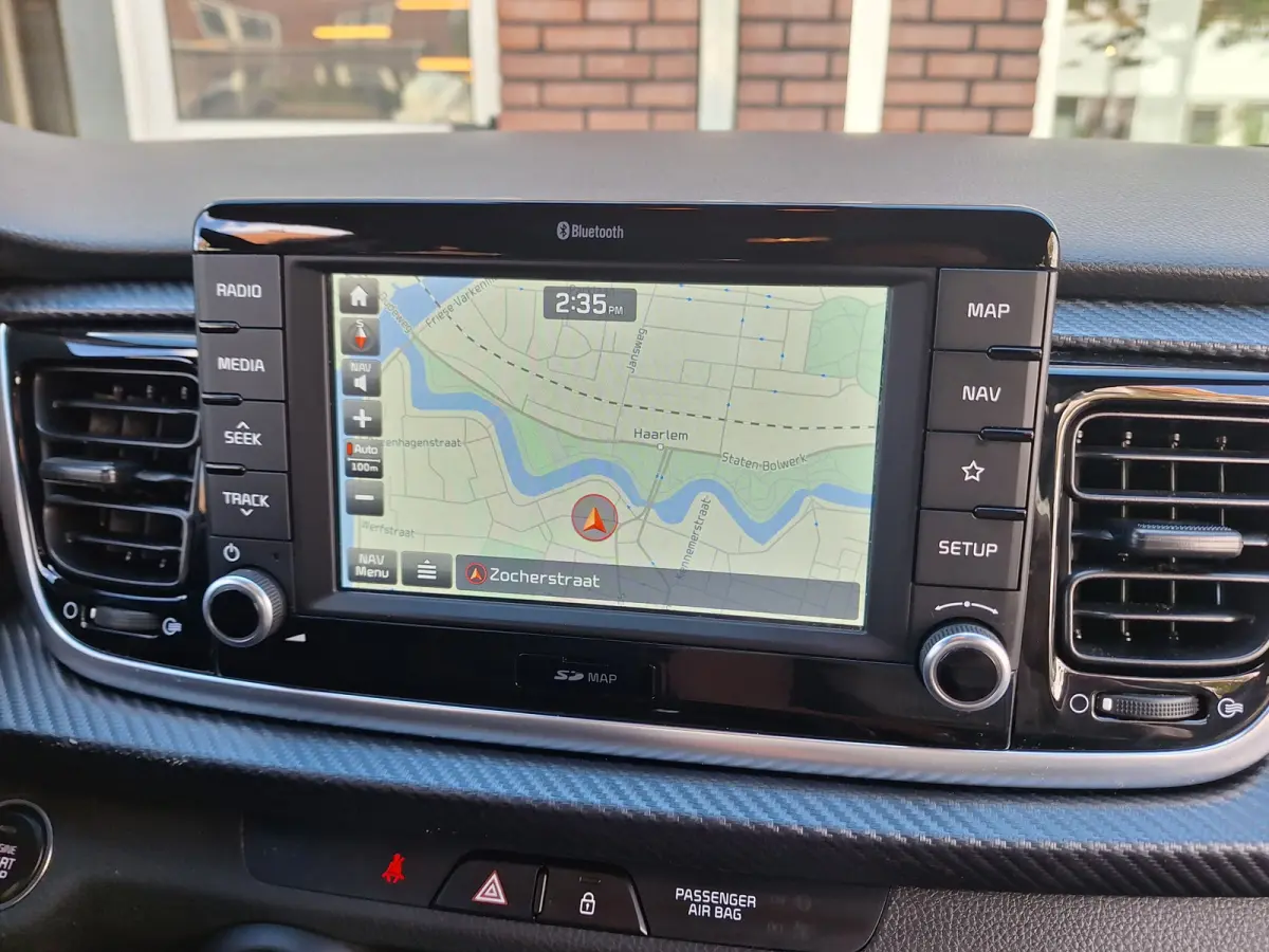 1.0 TGDI GT-Line /Camera/Navi/Apple/Android/1e Eig/Clima/17inch/Garantie