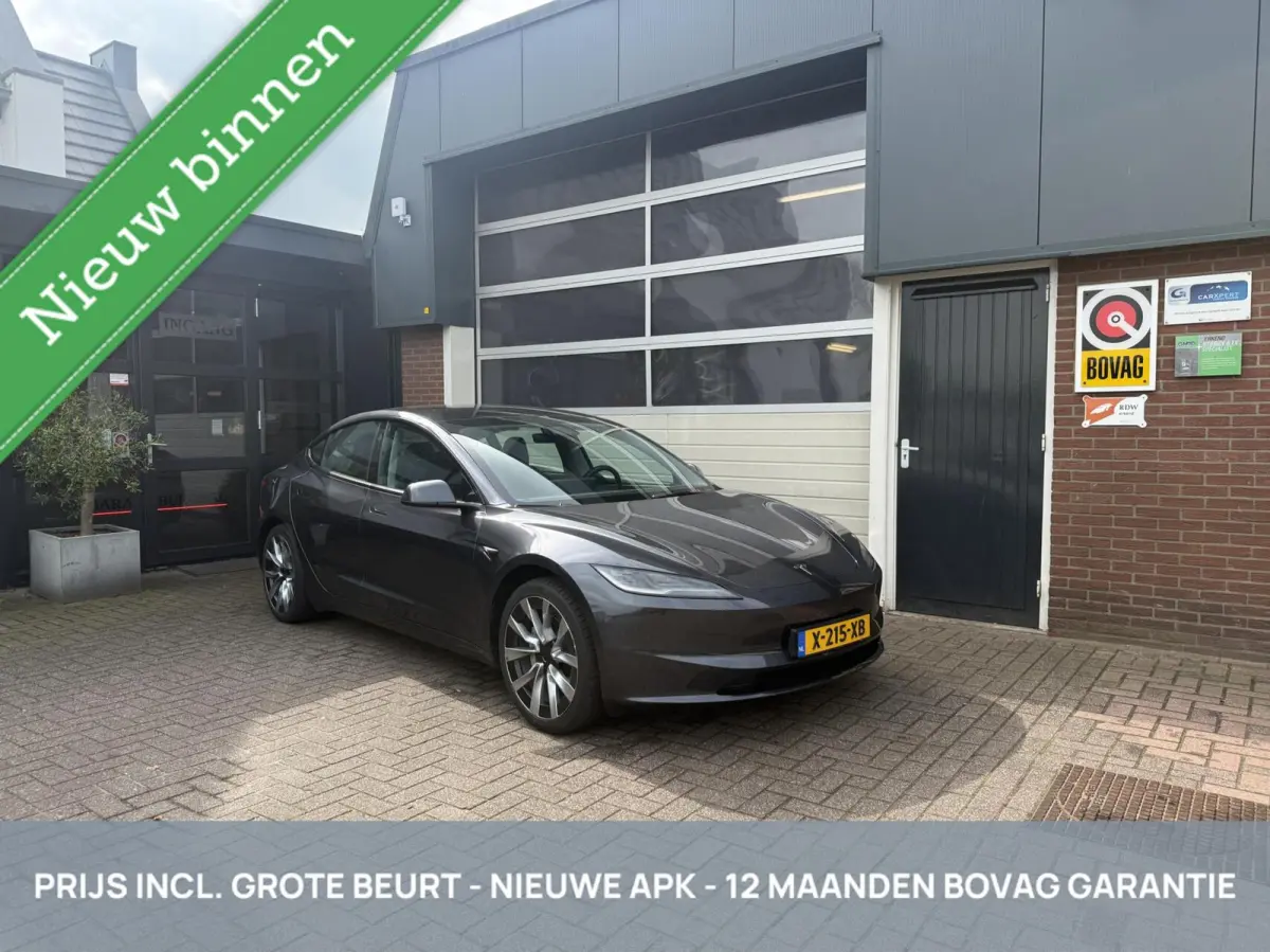 RWD 60 kWh TREKHAAK/PANO *ALL-IN PRIJS*