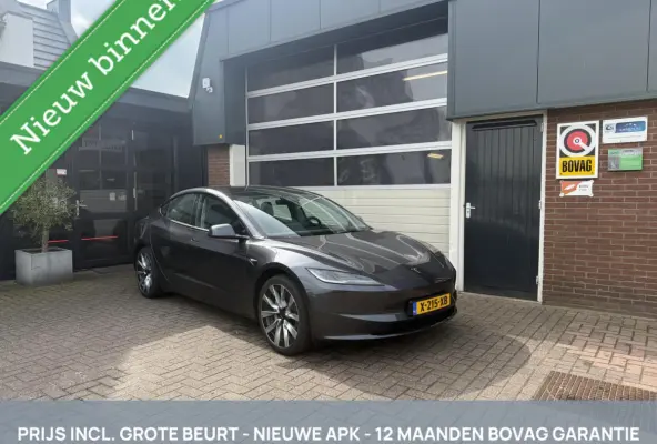 RWD 60 kWh TREKHAAK/PANO *ALL-IN PRIJS*