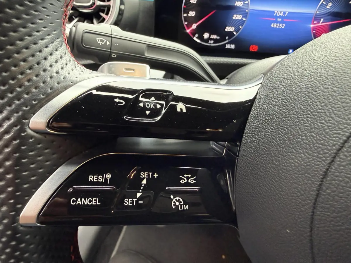 200 AMG Line ADAPTIVE CRUISEC.