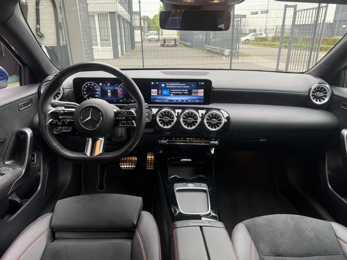 200 AMG Line ADAPTIVE CRUISEC.