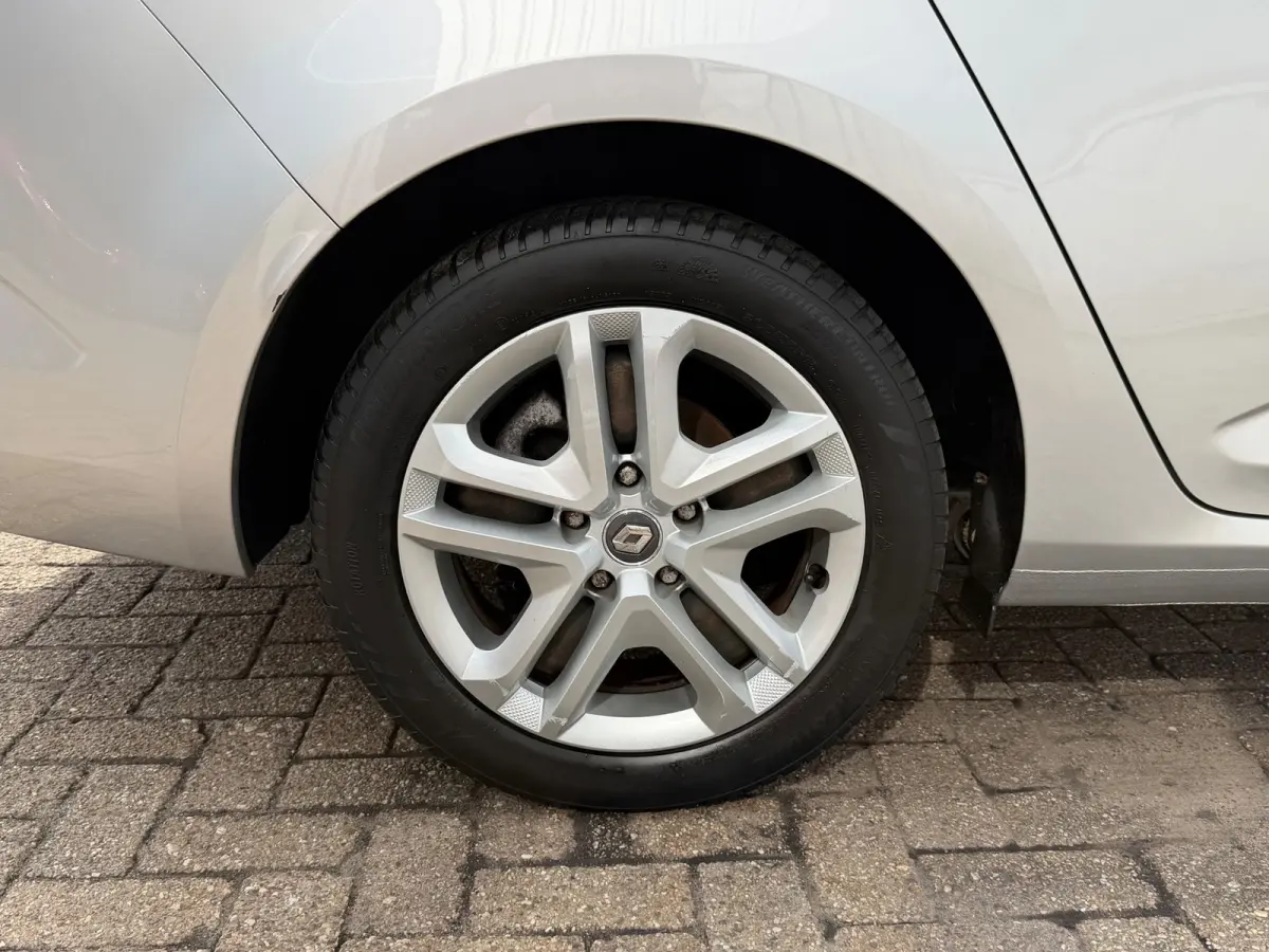 1.2 TCe Zen|Trekhaak|AppleCarplay|Navi|Climate|Cruise|PDC|Bleutooth|Isofix|Wordt geleverd met nieuwe APK|