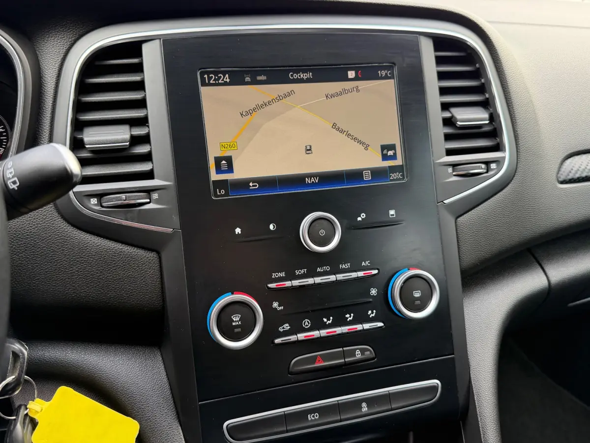 1.2 TCe Zen|Trekhaak|AppleCarplay|Navi|Climate|Cruise|PDC|Bleutooth|Isofix|Wordt geleverd met nieuwe APK|