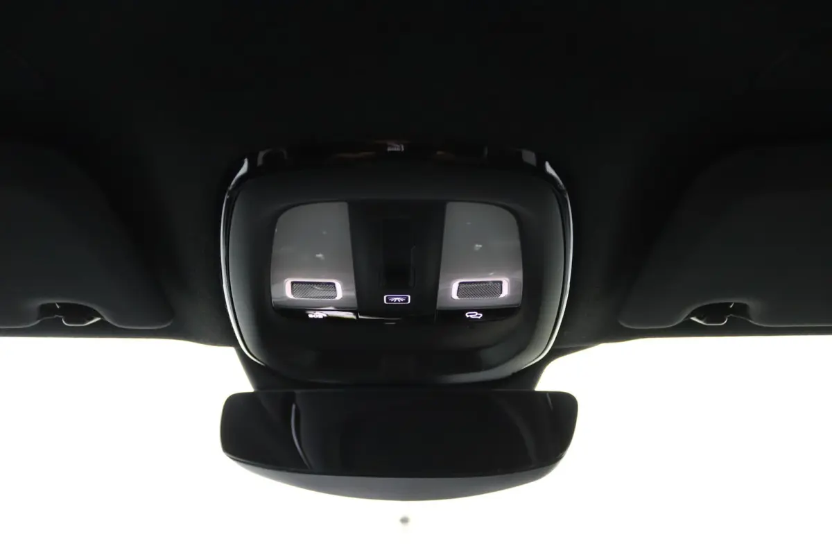 Single Motor Extended Range Ultra Europa 82 kWh | Snel Beschikbaar | Panoramadak | 360° Camera | Harman/Kardon |