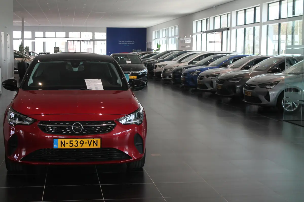 0.9 TCe Limited | Airco | Parkeersensoren | Lichtmetalen velgen