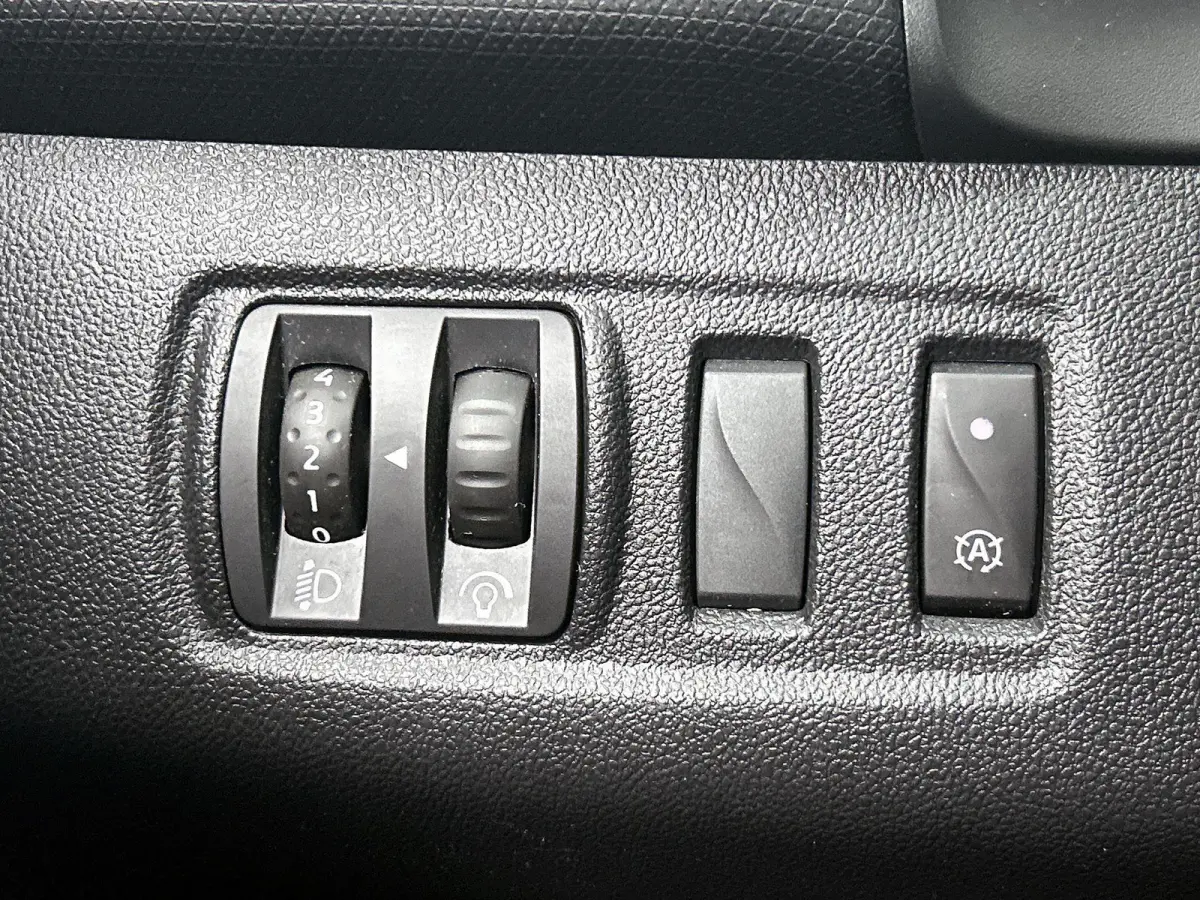 0.9 TCe Limited | Airco | Parkeersensoren | Lichtmetalen velgen