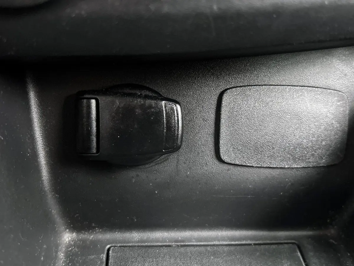0.9 TCe Limited | Airco | Parkeersensoren | Lichtmetalen velgen