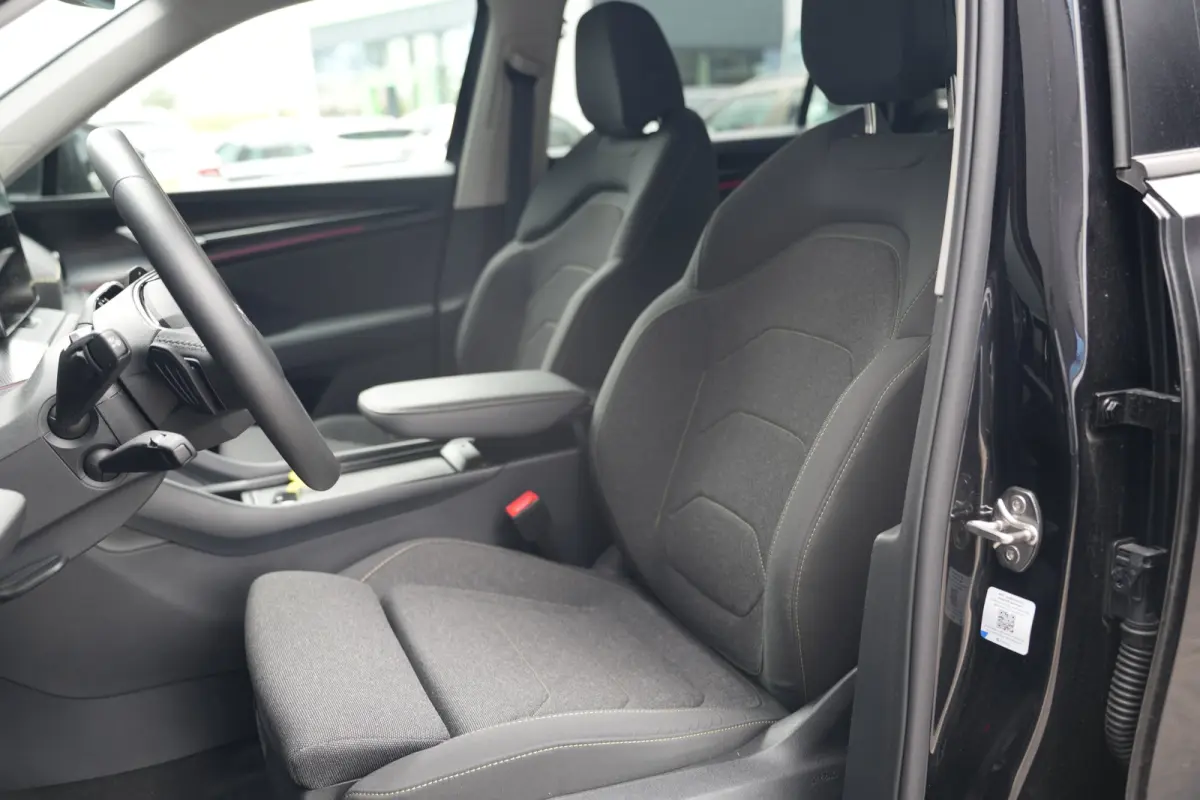 1.5 TSI 150pk Business Edition 7p. | Adapt. Cruise | Trekhaak | Stoelverwarming | Carplay