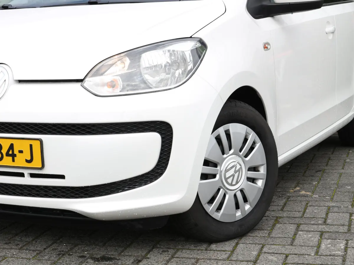 Up! 1.0 move up! BlueMotion AIRCO 5 DRS NAP PAS