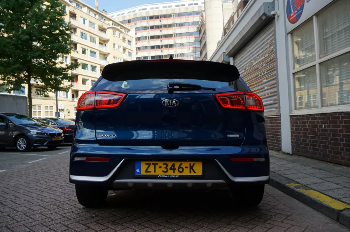 1.6 GDi Hybrid DynamicLine Automaat * NL AUTO Dealer Onderhouden * Apple Carplay Navigatie