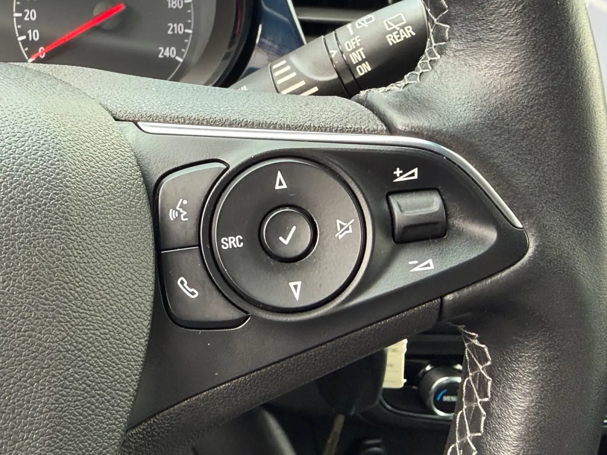 1.2 Turbo 120 Jaar Edition|2e Eigenaar|Carplay|Navi|Camera|Climate|Cruise|PDC V+A|LMV|N.A.P|Apk tot 28-09-2027|