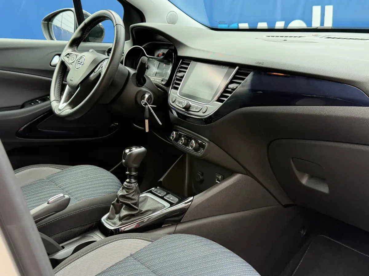 1.2 Turbo 120 Jaar Edition|2e Eigenaar|Carplay|Navi|Camera|Climate|Cruise|PDC V+A|LMV|N.A.P|Apk tot 28-09-2027|