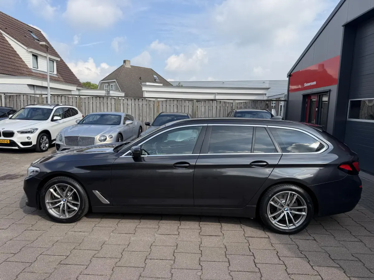 520i Executive Leder|ShadowLine|LCI Achterlichten