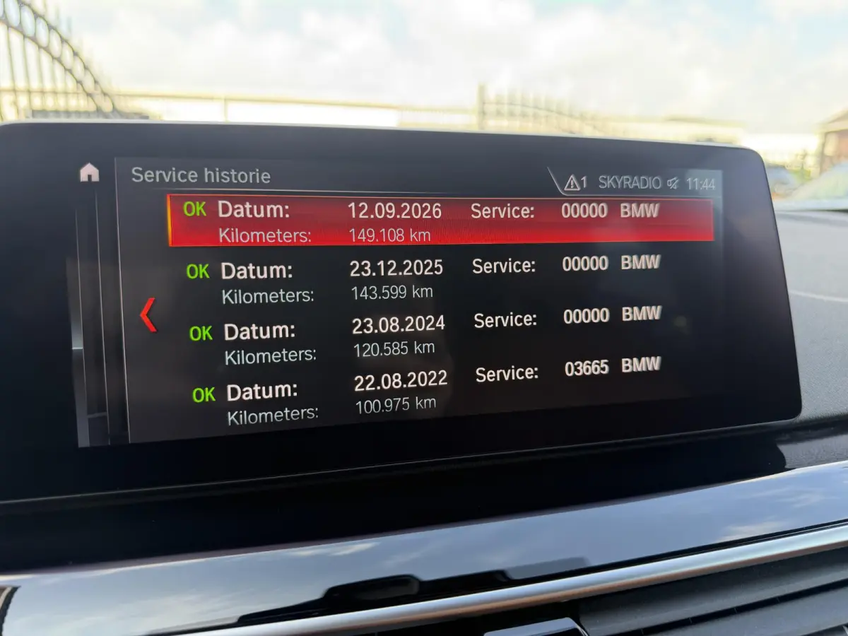 520i Executive Leder|ShadowLine|LCI Achterlichten