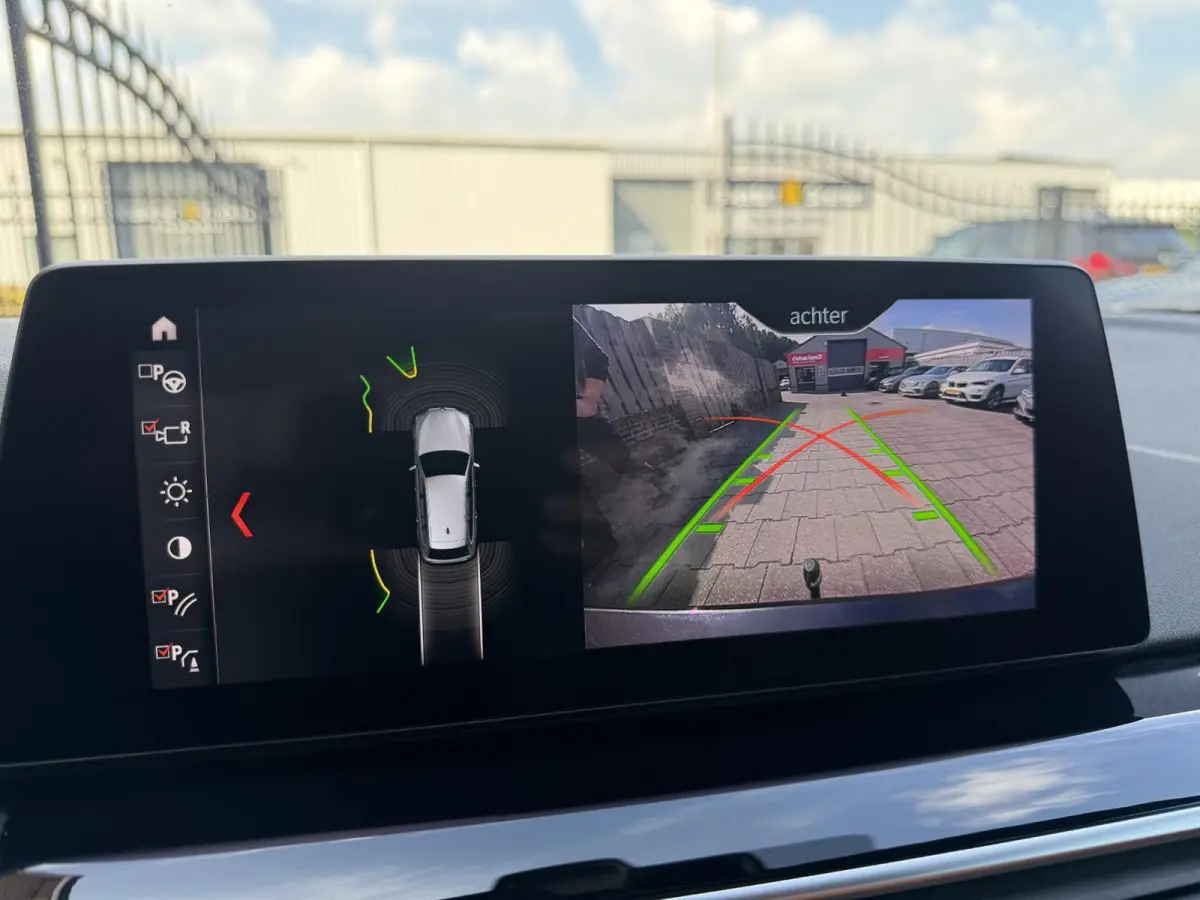 520i Executive Leder|ShadowLine|LCI Achterlichten