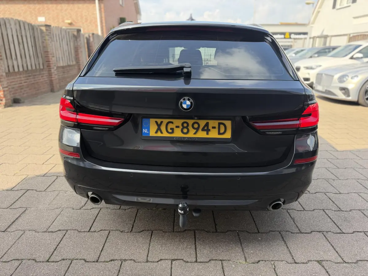 520i Executive Leder|ShadowLine|LCI Achterlichten