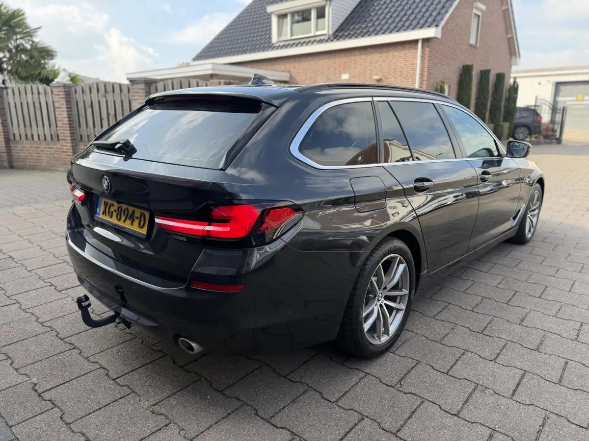 520i Executive Leder|ShadowLine|LCI Achterlichten