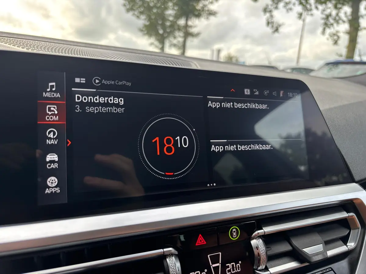 318i High Executive Edition | M Pakket | Shadow Line | Assisted Driving | Trekhaak