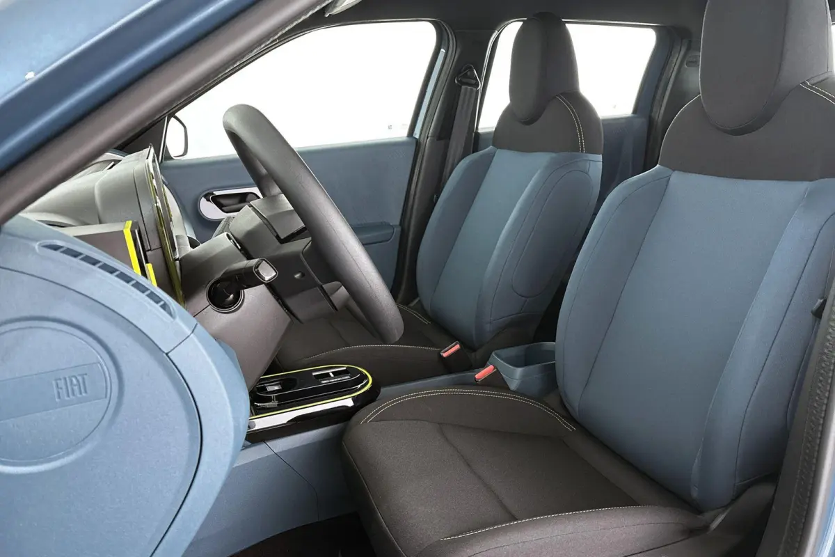 1.2 Hybrid ICON / Carplay / Airco / 2+6 Jaar Garantie