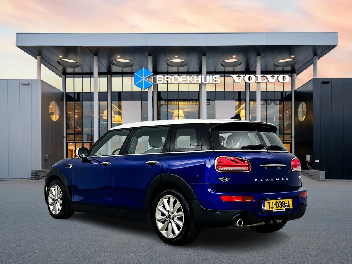 Cooper A/T Business Edition | 17" Allseason | Afneembare Trekhaak | Chrome Pakket | Climate | Navigatie | PDC Achter | Cruise Control