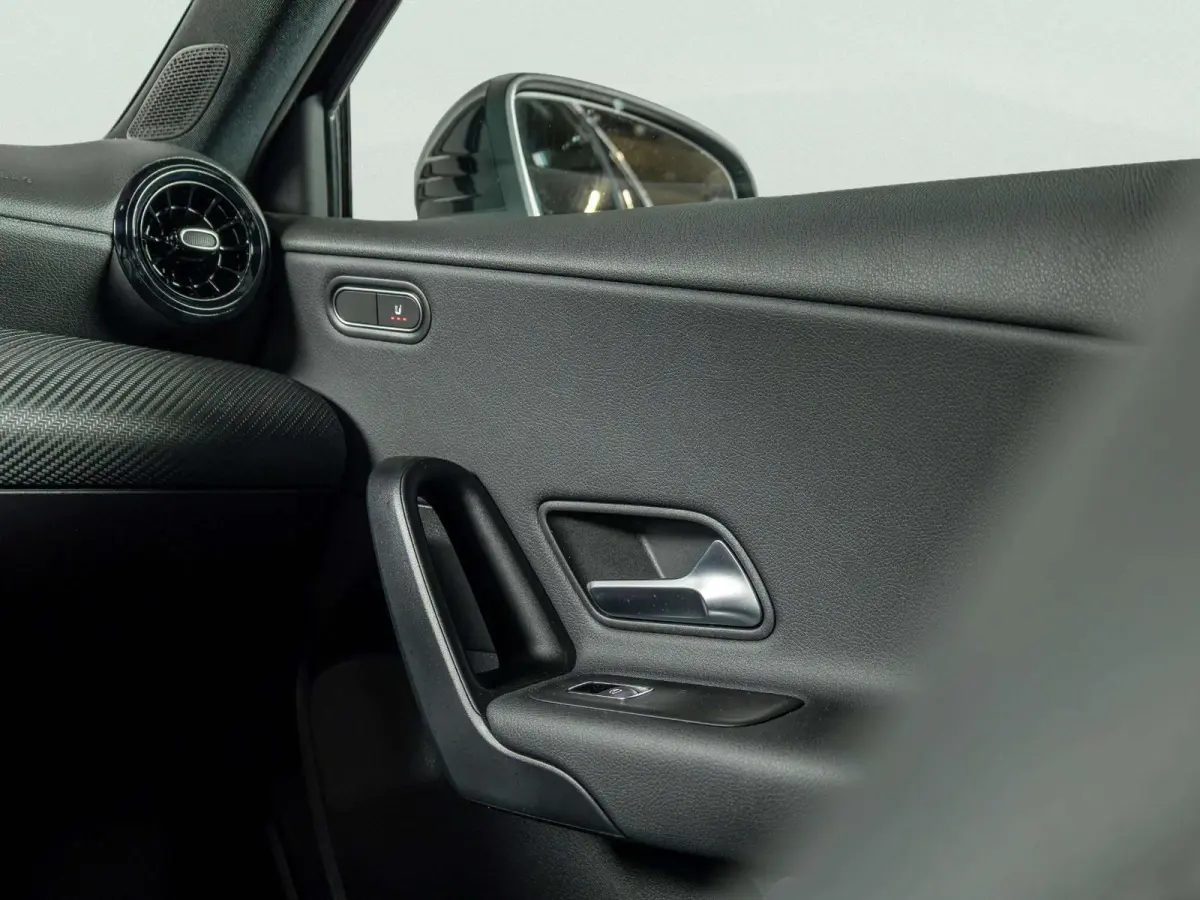 Hatchback 180 Star Edition
