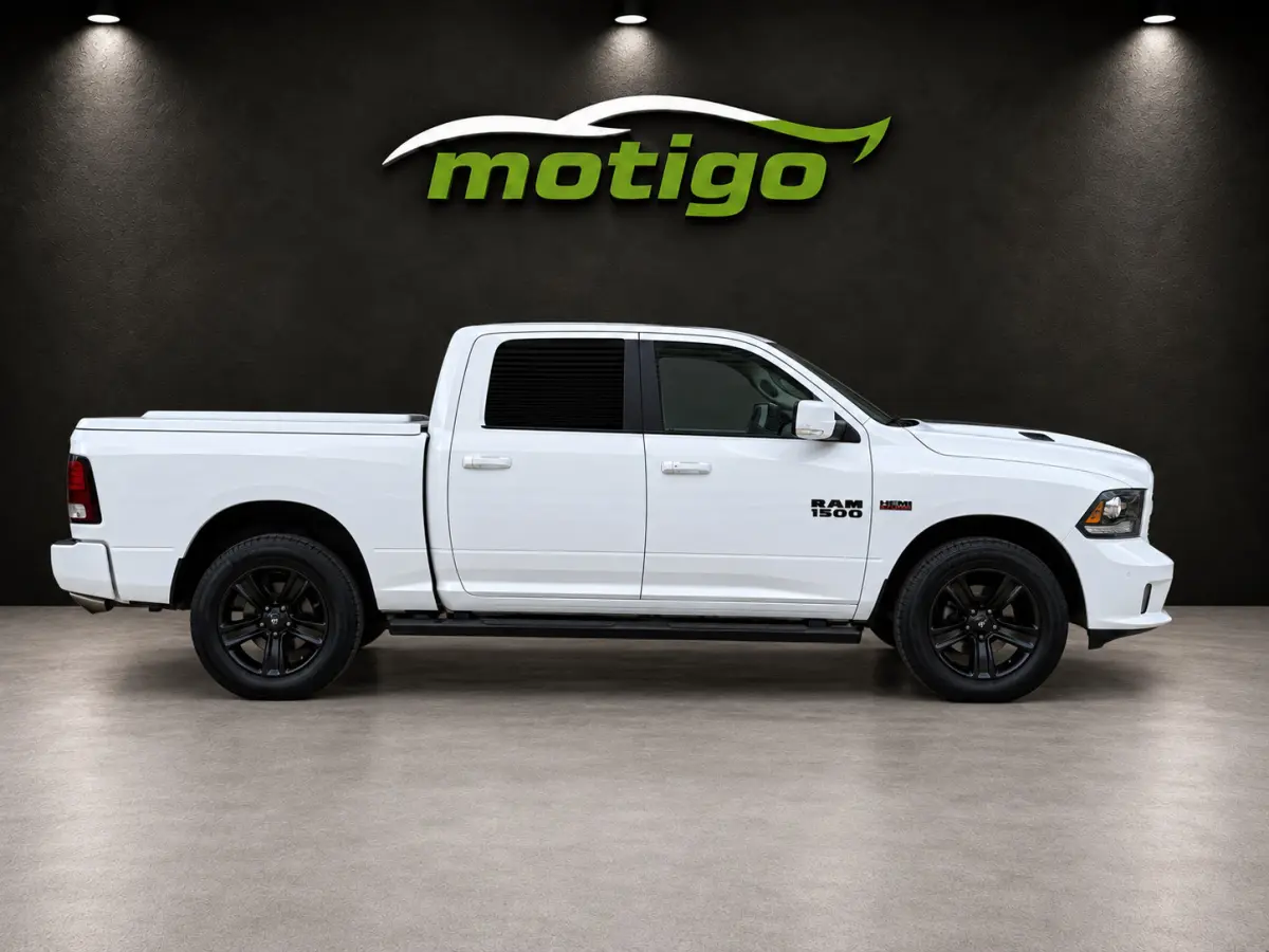 1500 4X4 5.7 V8 4x4 Quad Cab 6'4 Sport