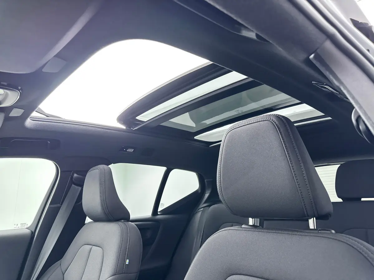 Single Motor Extended Range Plus Black Ed. 82 kWh | 20" | Panoramadak | 360 Camera | Harman Kardon | Elektr. verst. Stoelen | Matrix LED