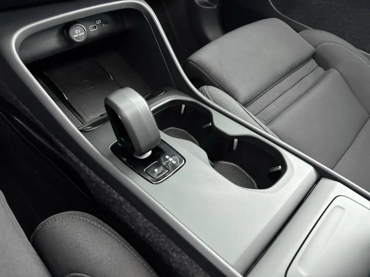 Single Motor Extended Range Plus Black Ed. 82 kWh | 20" | Panoramadak | 360 Camera | Harman Kardon | Elektr. verst. Stoelen | Matrix LED