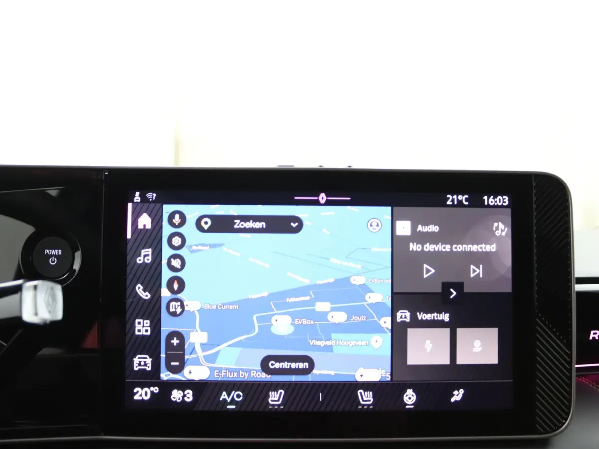 iconic cinq 150 pk comfort range | Adapt. Cruise | Parkeercamera | Stoel- & Stuurverw. |