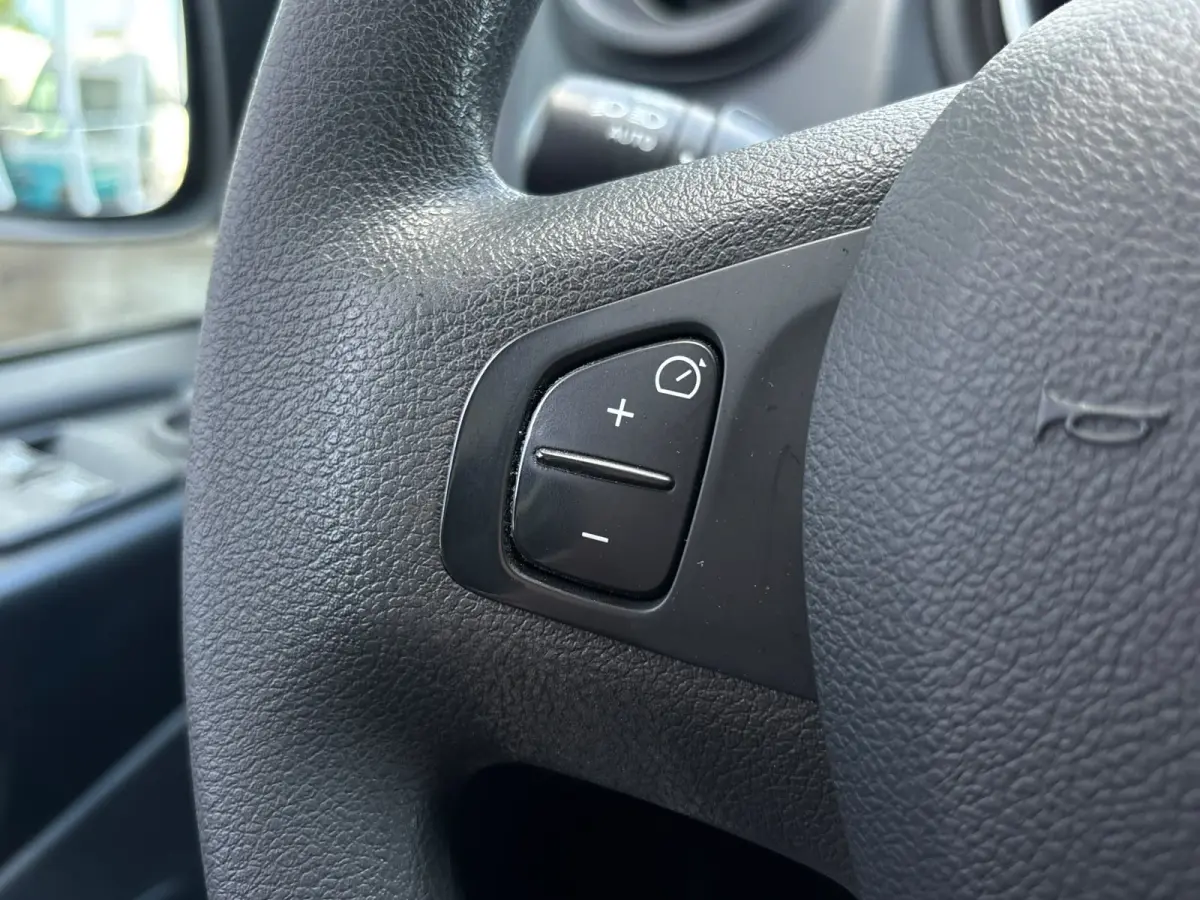 2.0 dCi 145 T29 L2H1 DC Comfort | Dubbel Cabine | Automaat | Trekhaak | Achteruitrij Camera | Led
