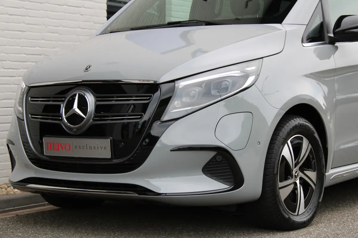 300 L2 / AMG / 7-Persoons / Luchtvering / Burmester / 360 Camera / Vol Opties / NIEUWSTAAT