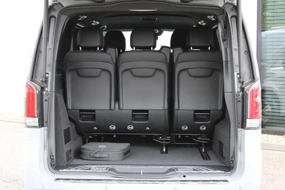 300 L2 / AMG / 7-Persoons / Luchtvering / Burmester / 360 Camera / Vol Opties / NIEUWSTAAT
