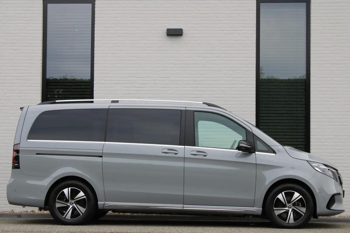 300 L2 / AMG / 7-Persoons / Luchtvering / Burmester / 360 Camera / Vol Opties / NIEUWSTAAT