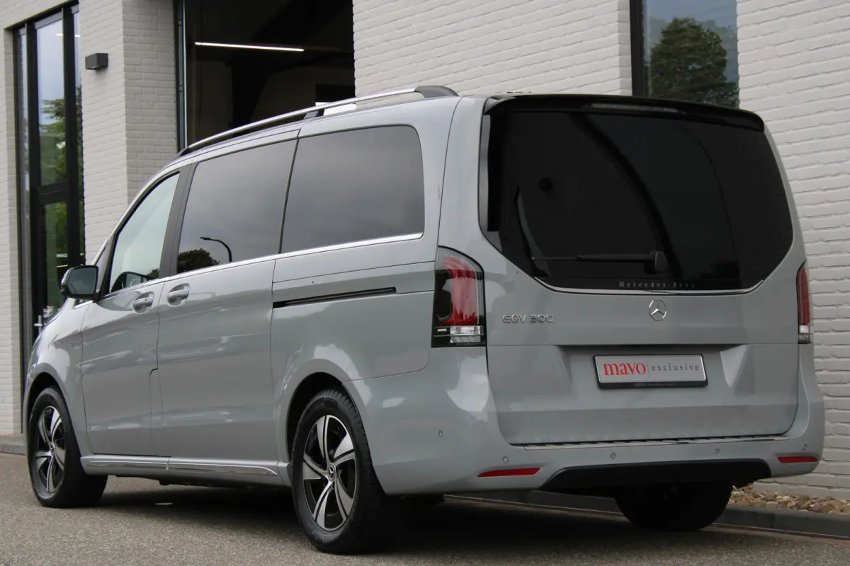 300 L2 / AMG / 7-Persoons / Luchtvering / Burmester / 360 Camera / Vol Opties / NIEUWSTAAT