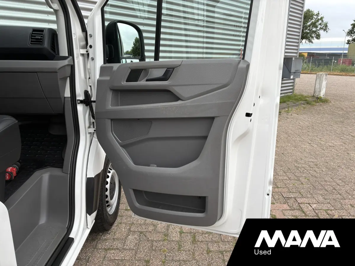 35 2.0 TDI L3 140pk Automaat Airco Navi Lederen Bekleding Open Laadbak