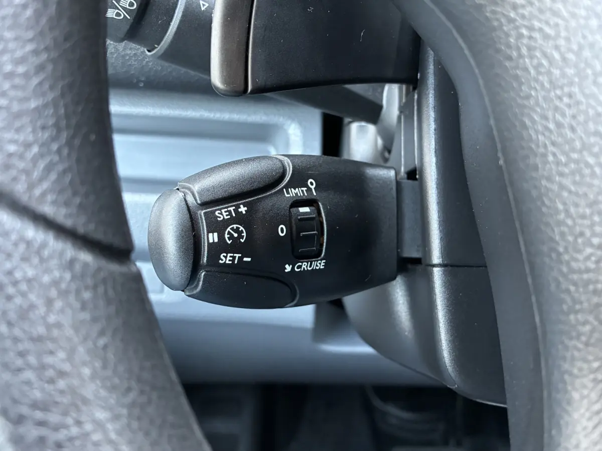 2.0 BlueHDI 145 DC LM velgen Automaat Sensoren